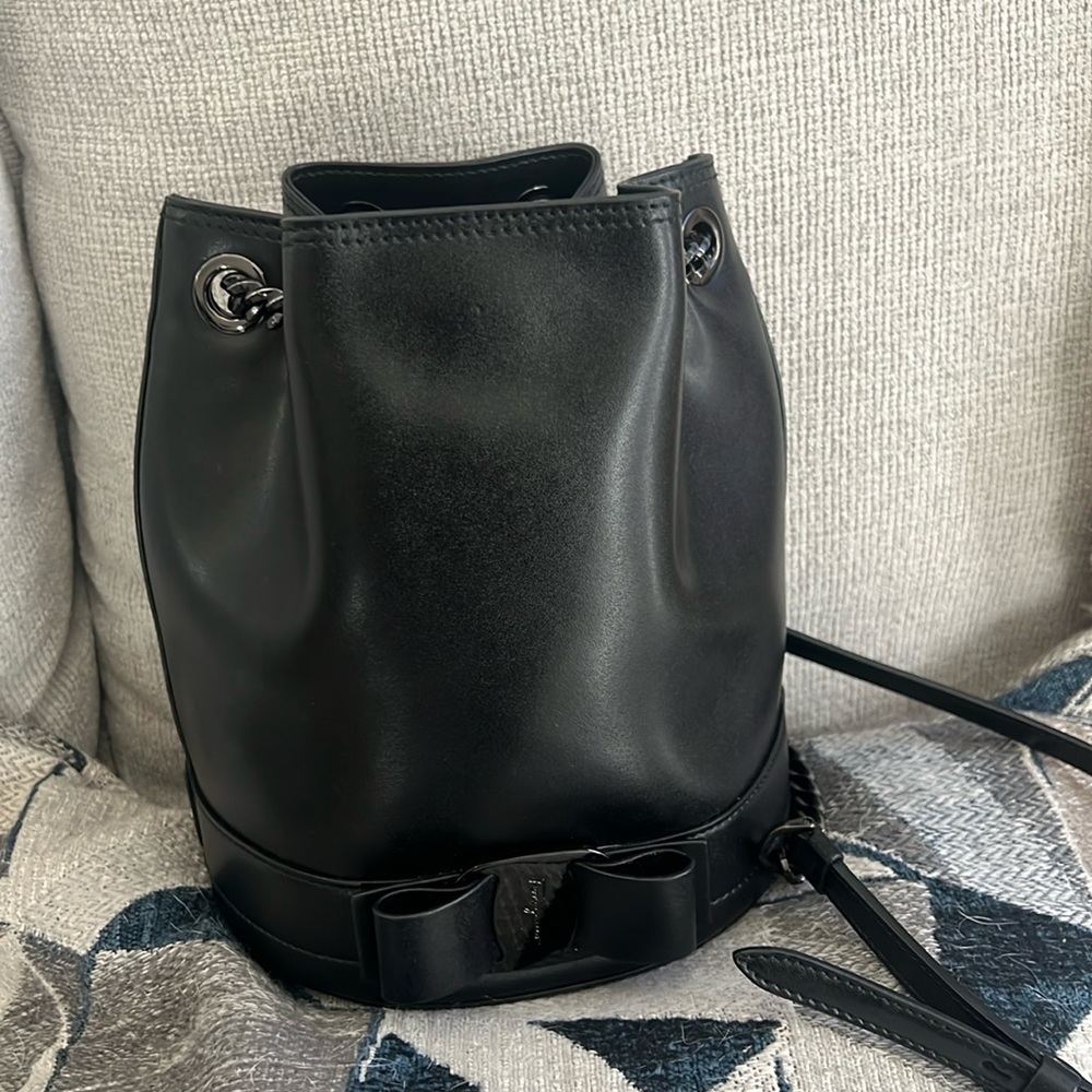 Ferragamo Vara Chain Bucket Bag-Leather w/Dust bag and serial number tag